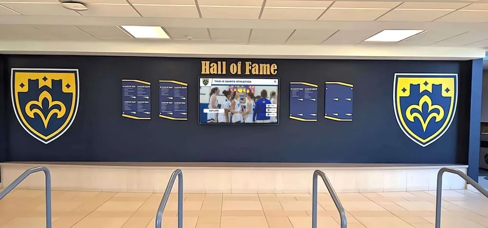 Recognition wall display
